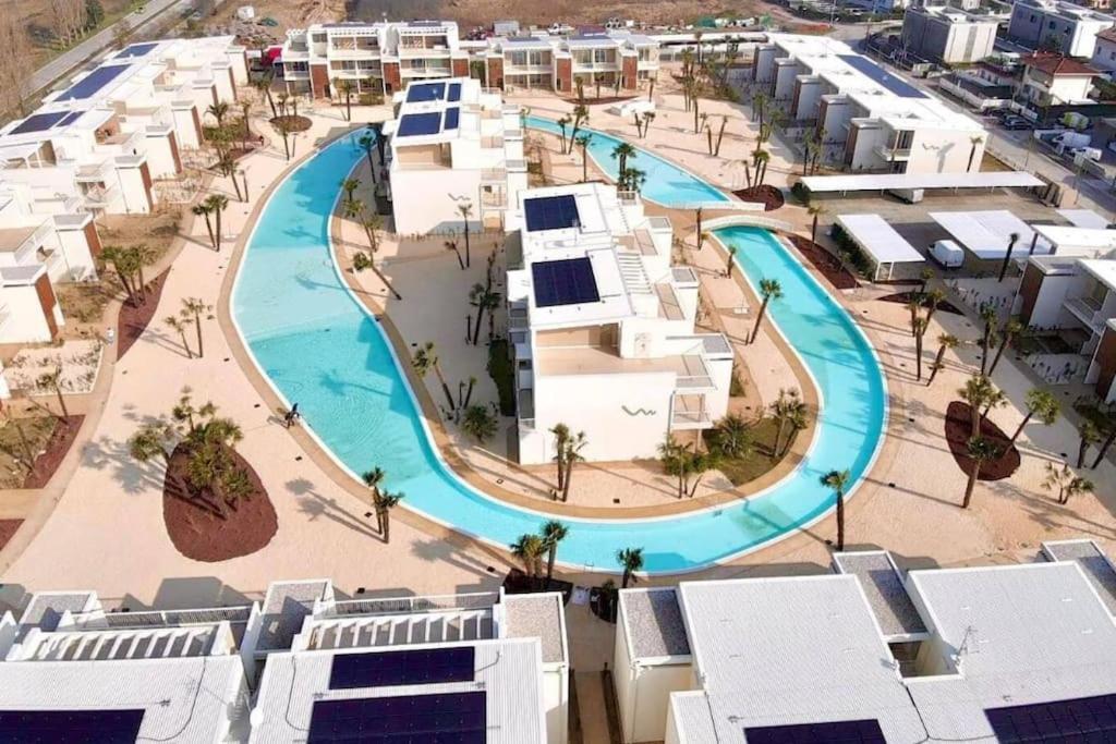 Wave Island! Luxury Resort A Jesolo - Piscina E Park Free! Zewnętrze zdjęcie